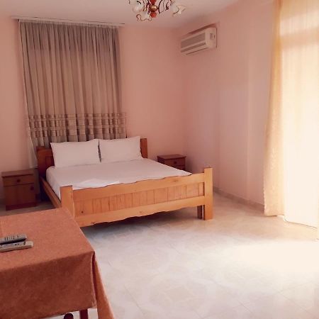 Hotel Blendi Durrës Buitenkant foto