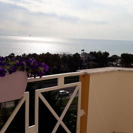 Hotel Blendi Durrës Buitenkant foto