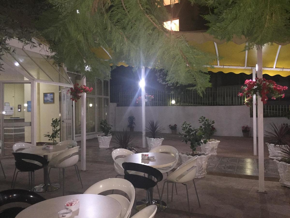Hotel Blendi Durrës Buitenkant foto