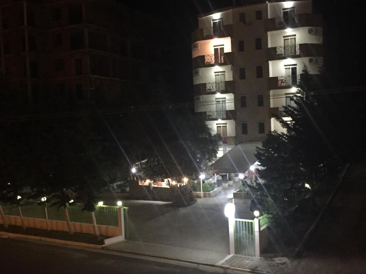 Hotel Blendi Durrës Buitenkant foto