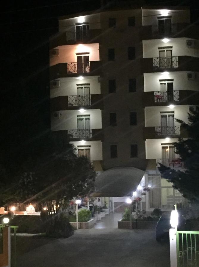 Hotel Blendi Durrës Buitenkant foto
